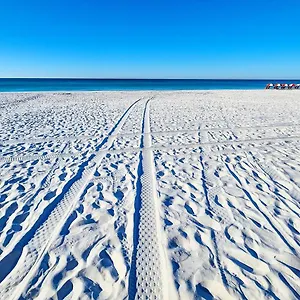 Modern Miramar Townhome, Walk To Ocean! , Destin United States